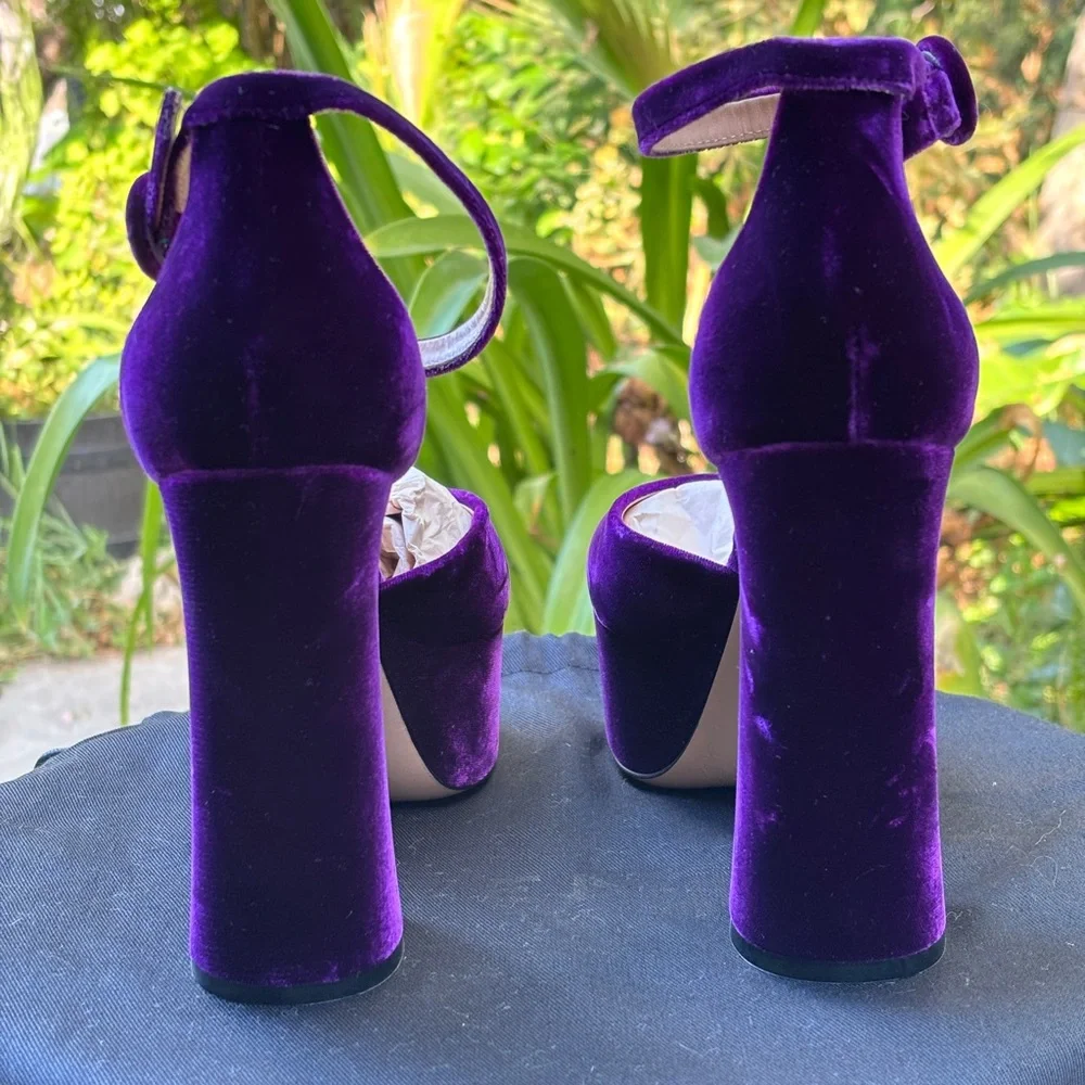 NWOT Gianvitto Rossi 38 Holly mary jane d’orsay velvet platform pumps - Picture 7 of 8